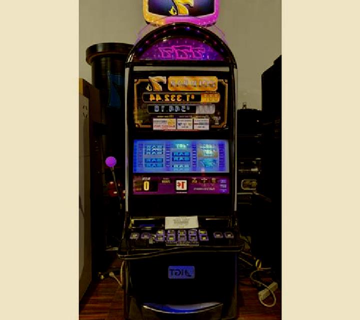 Gold Hold slot machine