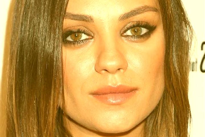 Hunting Treasures Christmas Edition online slot