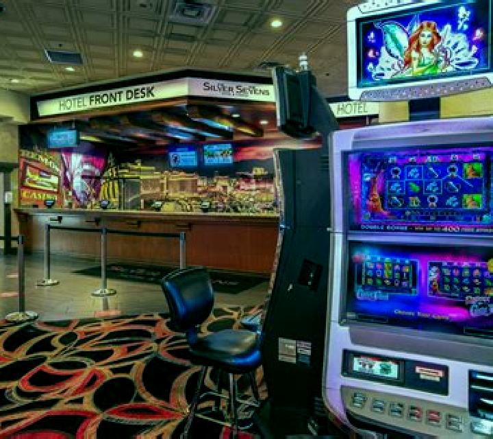 Slide (Blaze Originals) slot machine